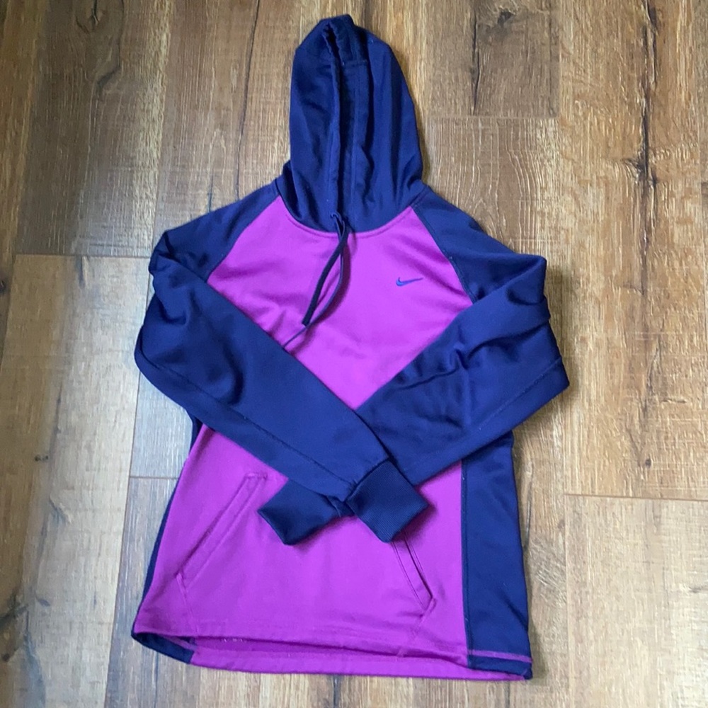 Nike hoodie